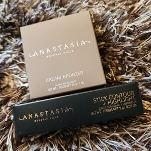 Anastasia Beverly Hills Cream Bronzer in Brown & Stick Contour + Hilighter